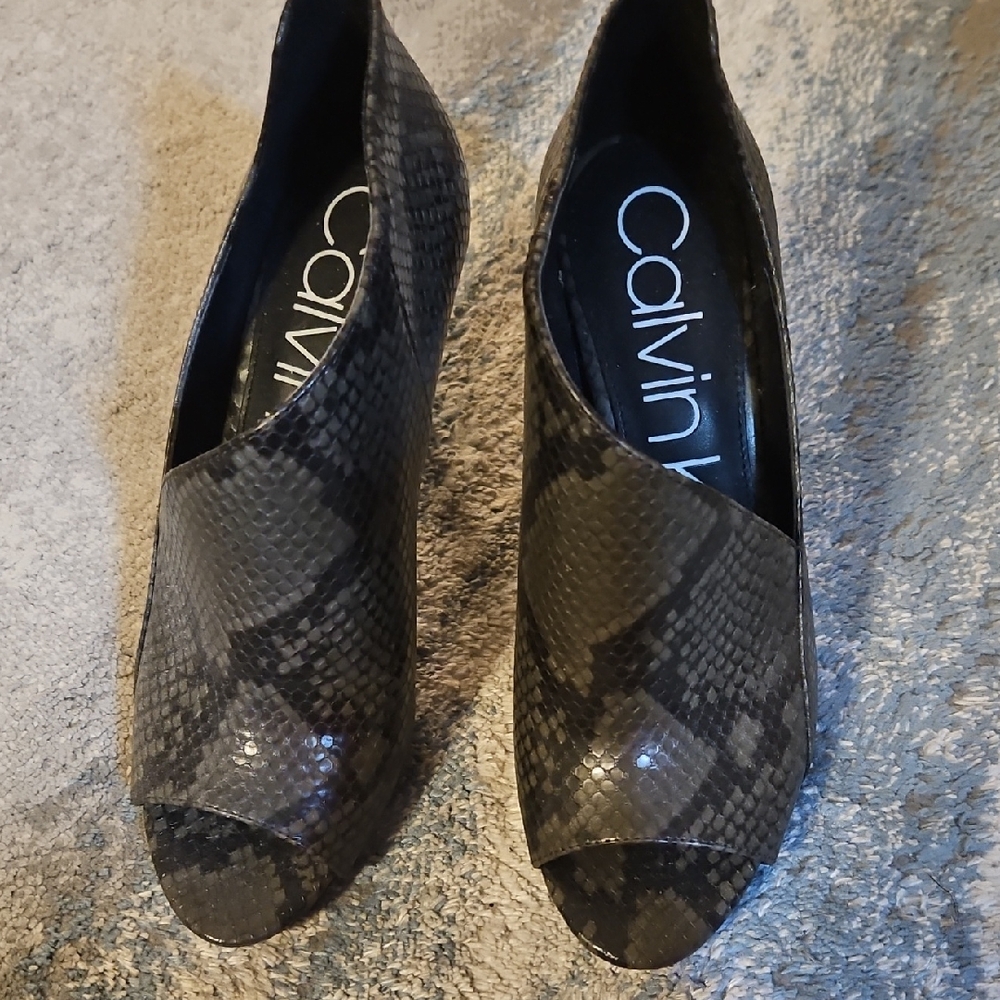 Calvin Klein Snakeskin Pattern Peep Toe Heels